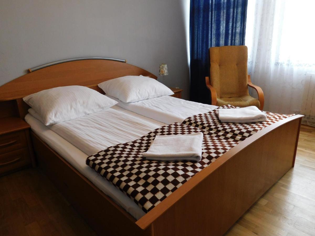 Pokoje Goscinne Korona Cracovia Exterior foto